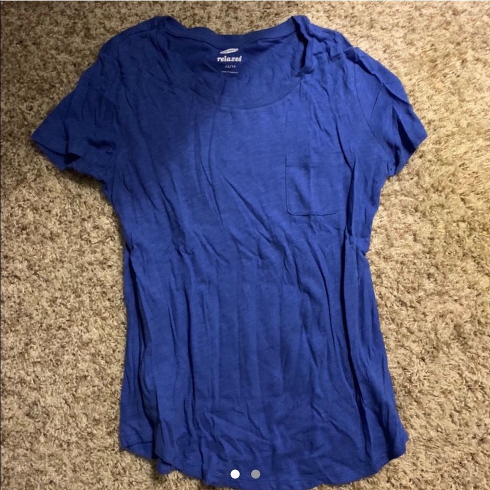 Old navy blue relaxed fit tee